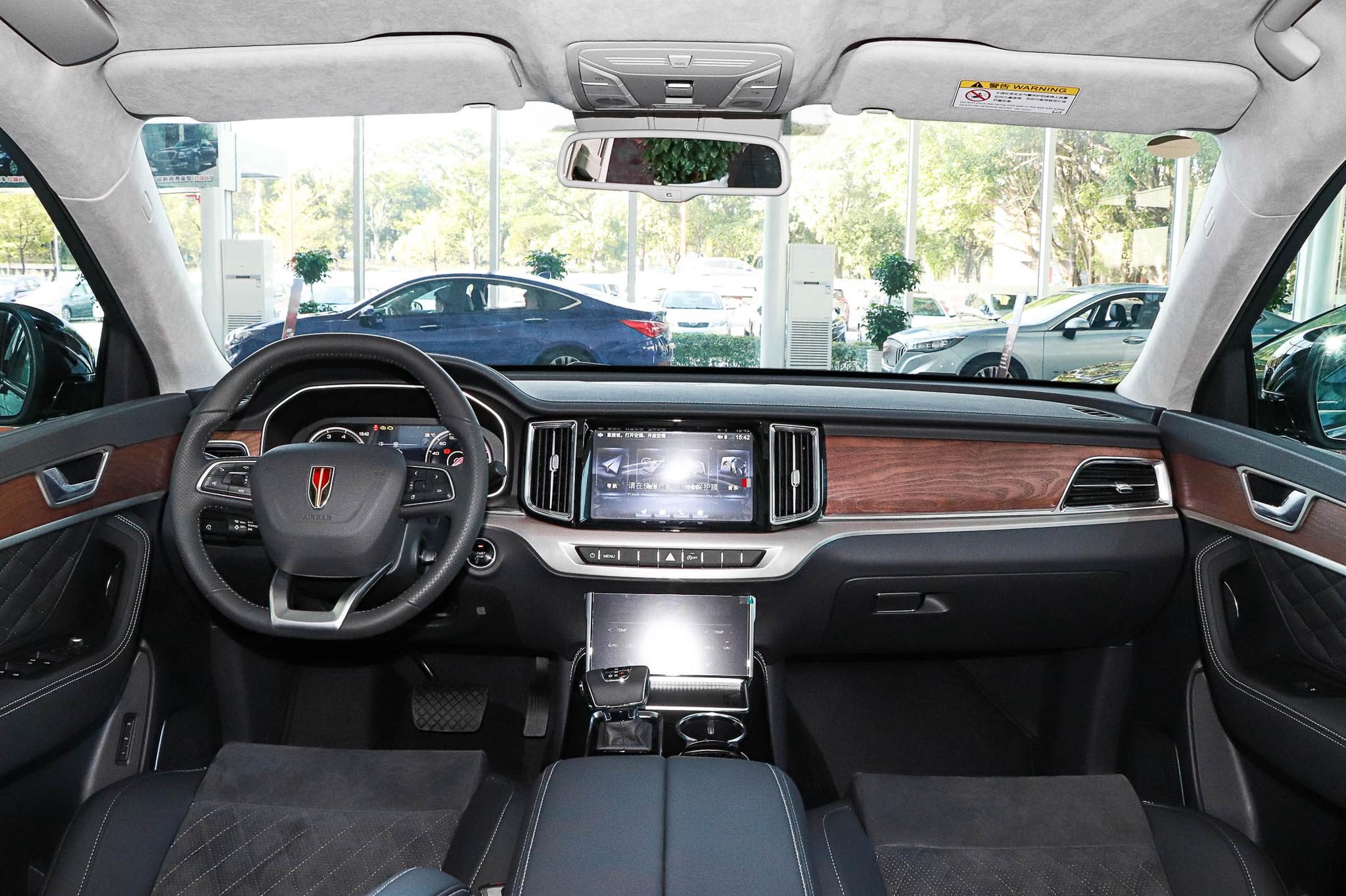 自驾游买六缸SUV，首选这3款，车长近5米，3.5L+全时四驱，真实在