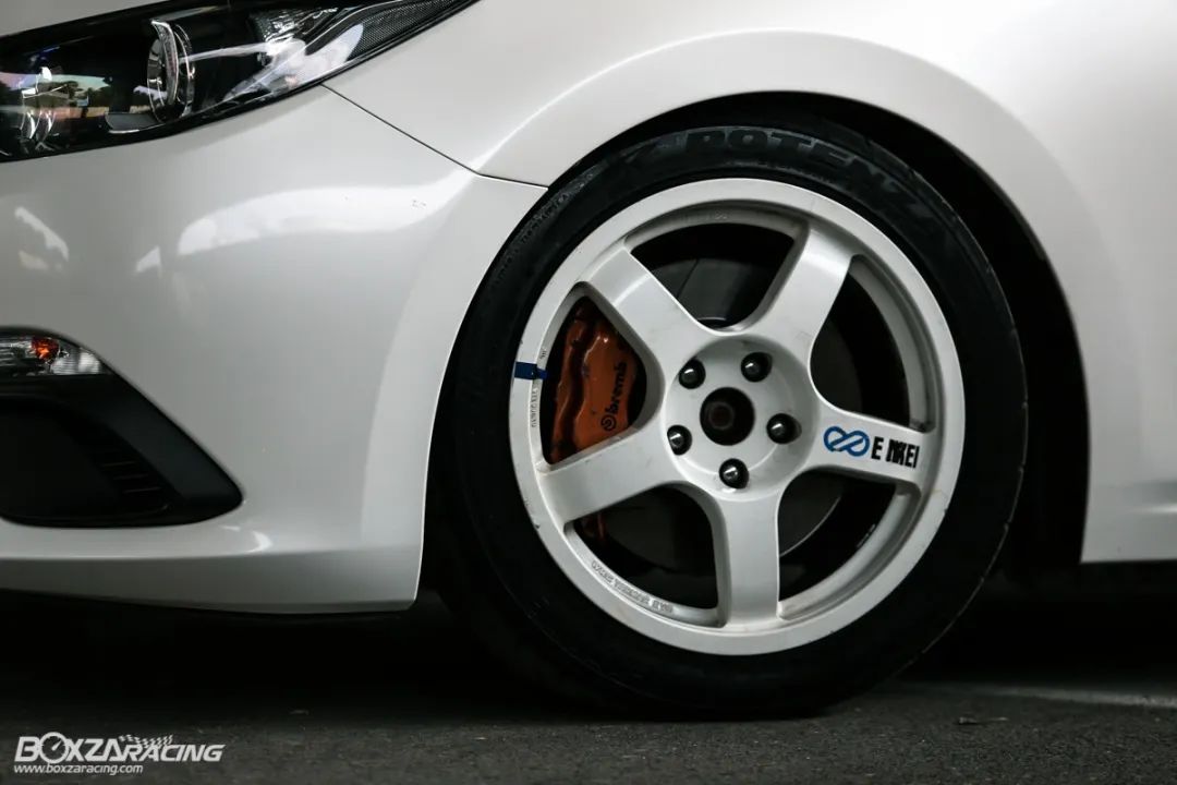 马自达平平无奇的车,平平无奇3v3试驾