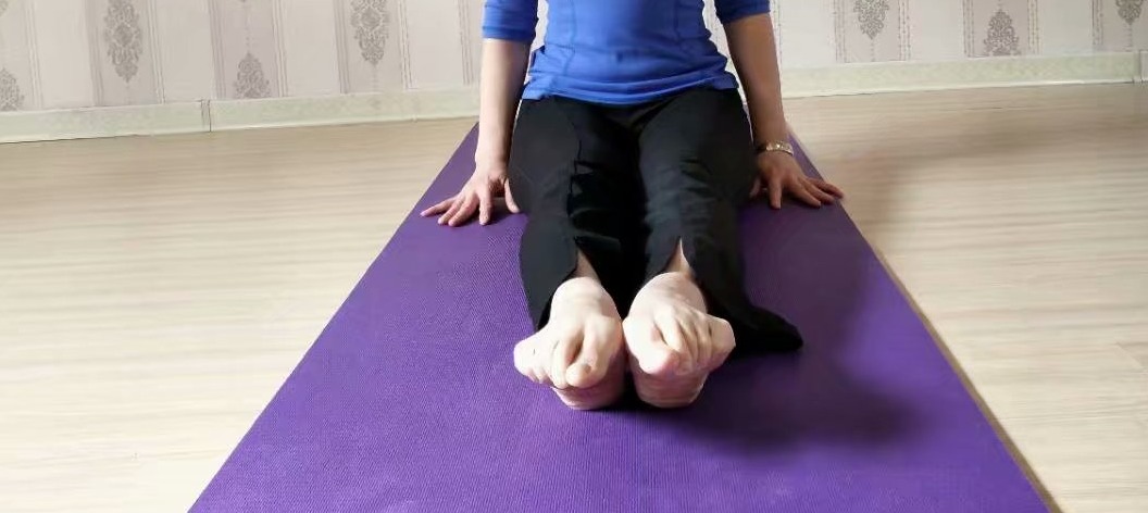 足内翻和踮脚走怎么康复,足内翻会导致什么腿型怎么改