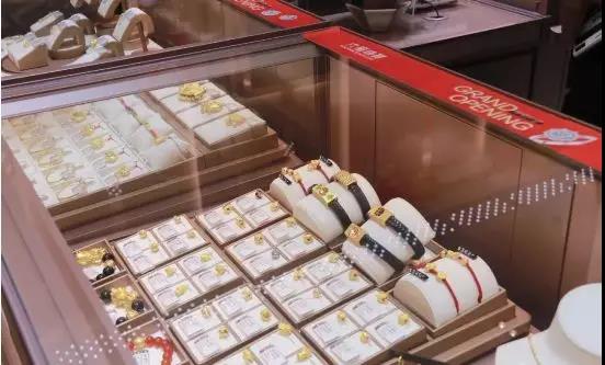 六福珠宝阿罗海店,菲律宾六福珠宝