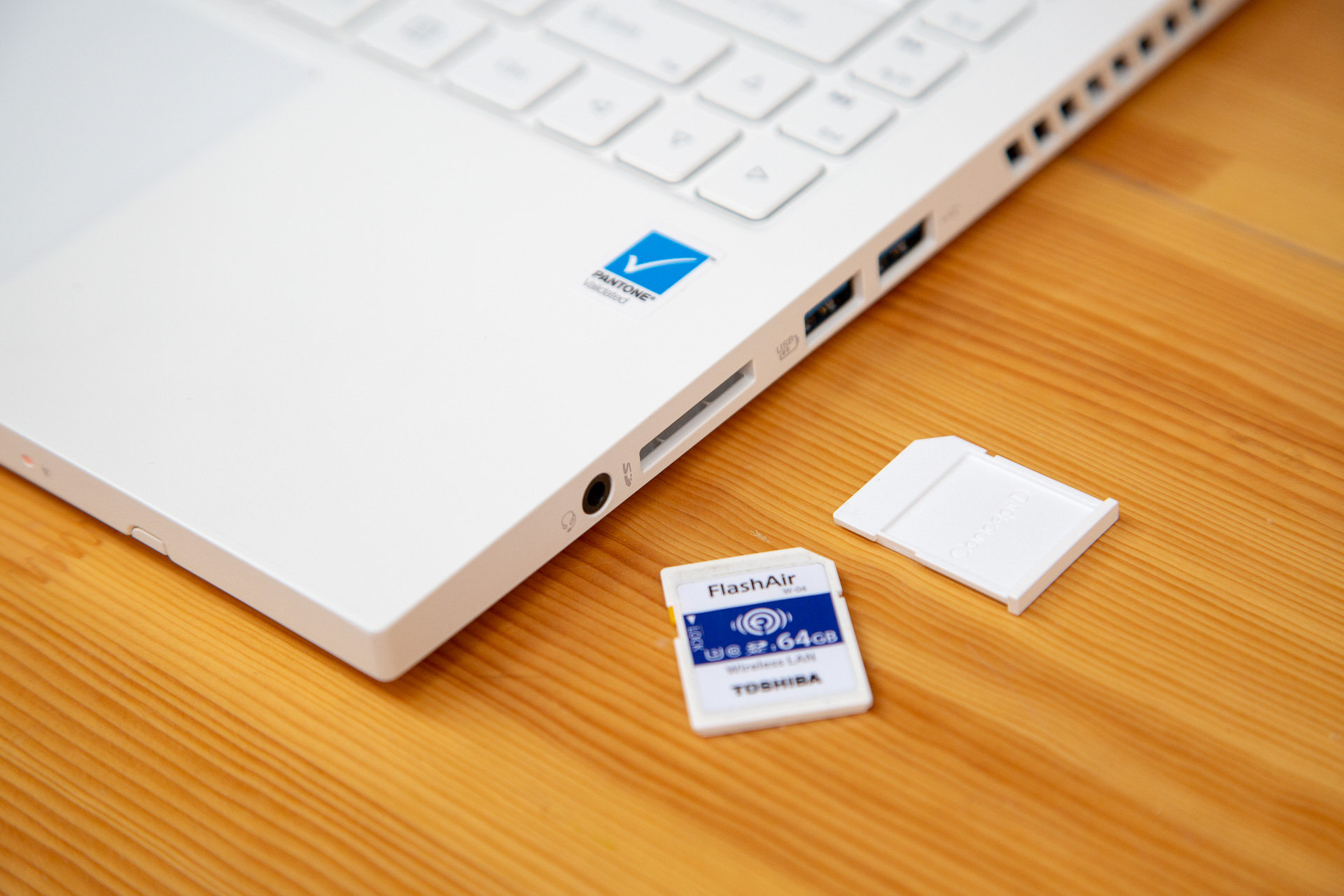 宏碁conceptd3ezel翻转创作本,宏碁conceptd3