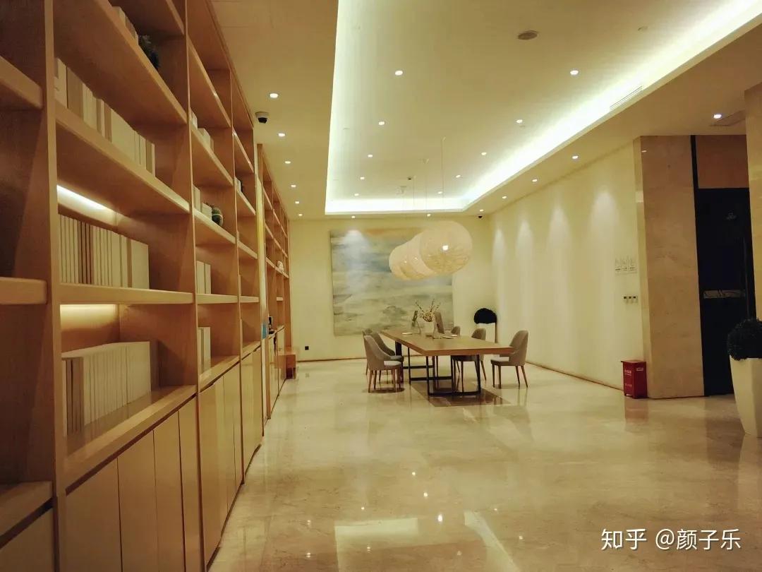 上海迪士尼快速通行证攻略,上海迪士尼攻略带孩子怎么玩