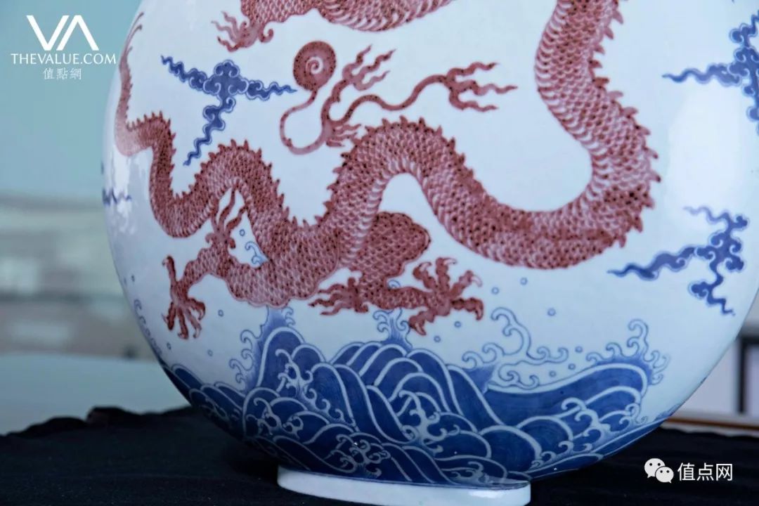 神秘藏窦「十面灵壁山居」|从三件乾隆官窑看大藏家品味