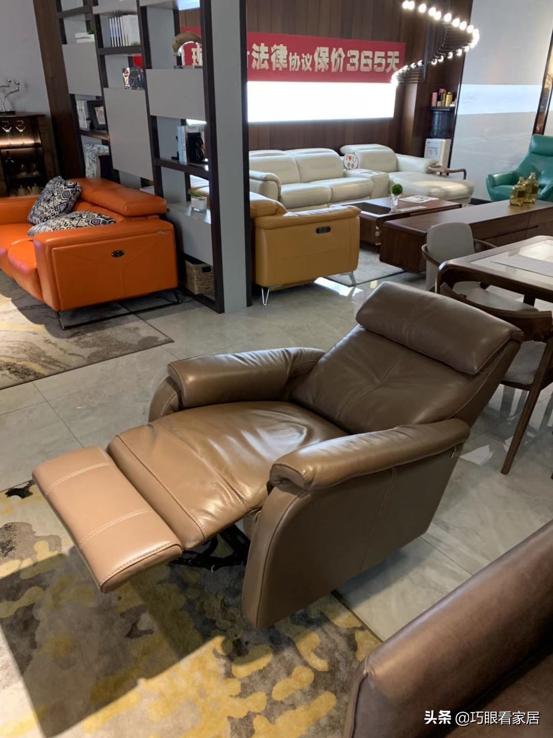 【巧眼看家居】亲历测评沙发挑选那些事让满满的干货扑面而来吧