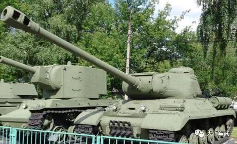 虎王曾被他虐到“喵喵”叫？二战苏联战绩显赫的重坦，都不敢想象