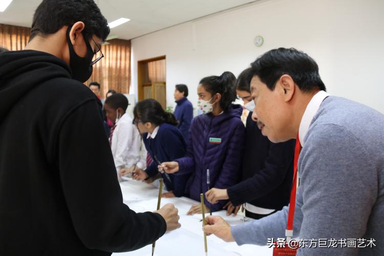 翰墨传情大爱无疆中巴友谊建交七十周年文化系列活动盛况综述之二