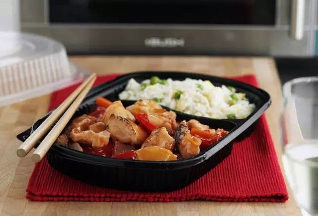 微波炉选蒸烤一体的还是热饭的,微波炉蒸烤一体缺点