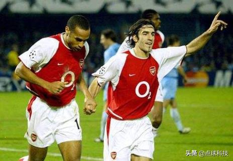 在海布里的左边画一道彩虹——罗伯特·皮雷