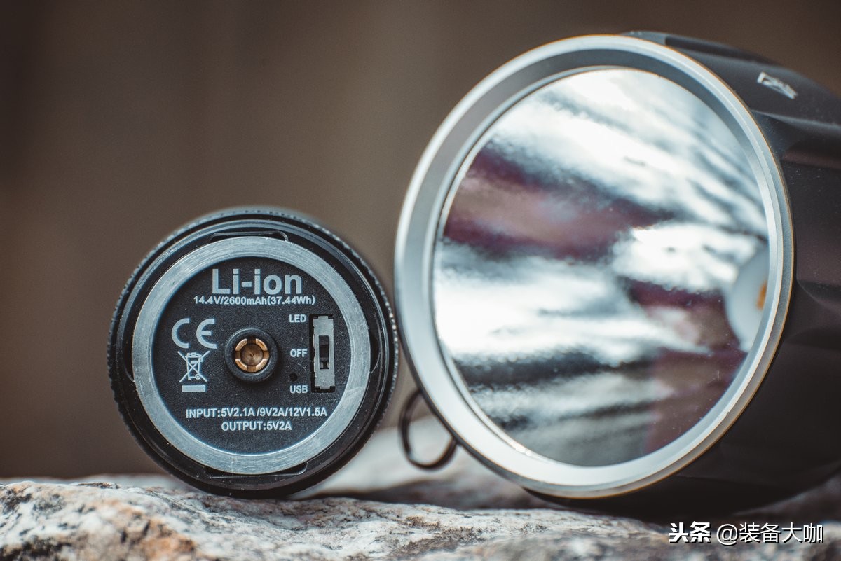 防身手电筒远射5000米,防身远射强光手电