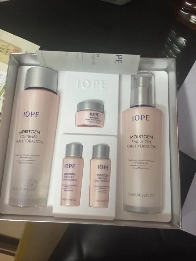 韩国化妆品哪一款最好用,韩国化妆品好用还是国货好