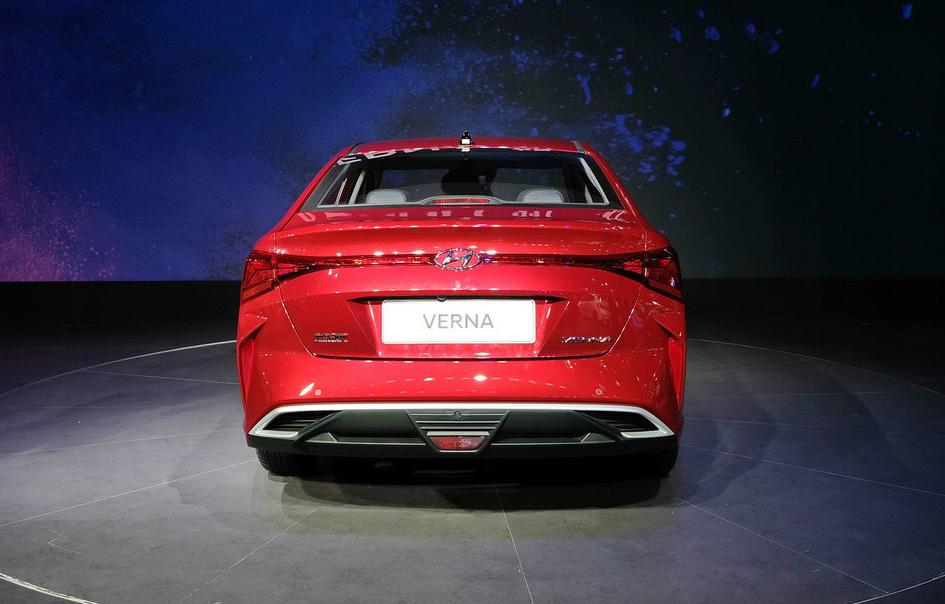 17年现代悦纳1.4l驾驶感受,现代悦纳开空调油耗