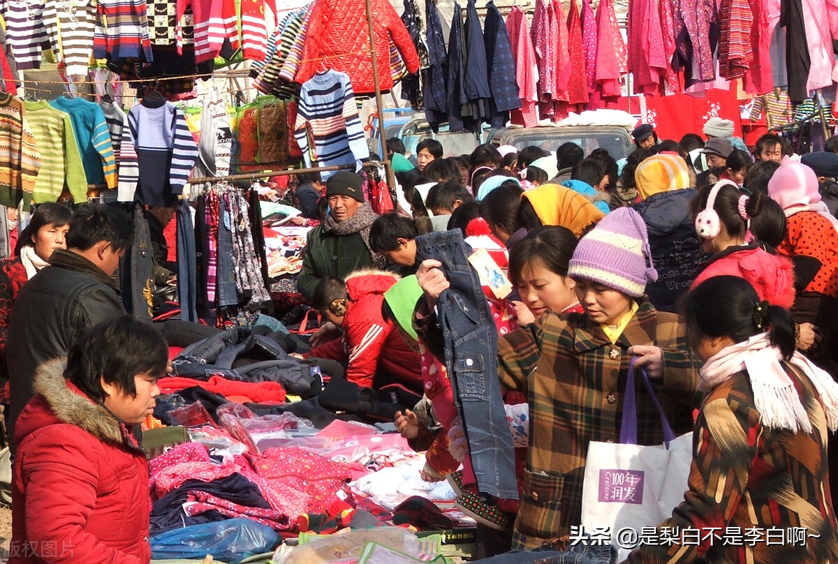 胶东大集：裹着糖的油果，十里飘香的猪头肉，最般配的羊汤和油条