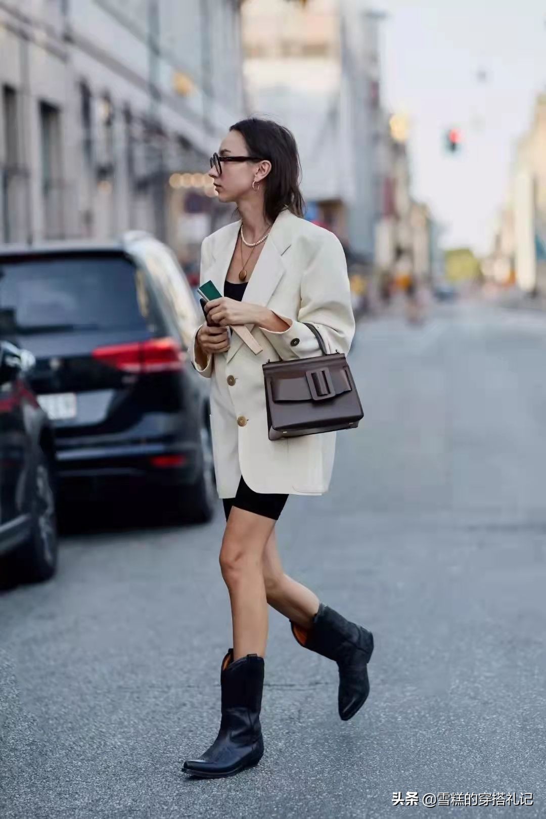 西装外套到底怎么穿才时髦,西装外套一衣多穿的实用搭配