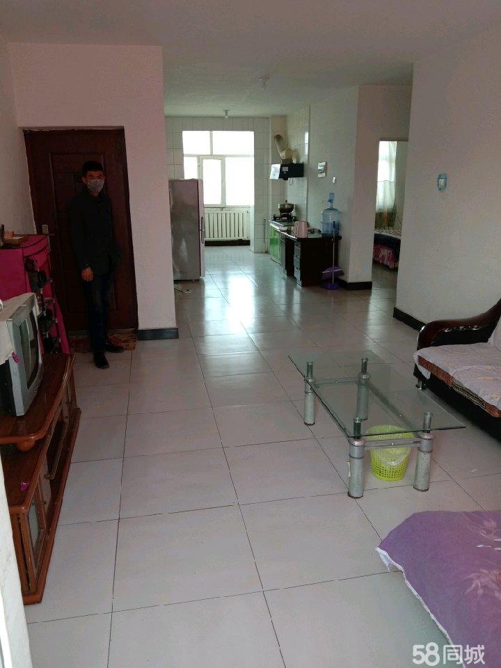 鍖楁鎴垮瓙杞 (瑁呬慨浜嗕竴骞寸殑鎴垮瓙鏋佺畝鍖楁)