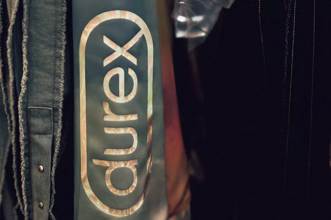 杜蕾斯居然开始卖衣服了？只是这衣服谁敢随便穿上街啊