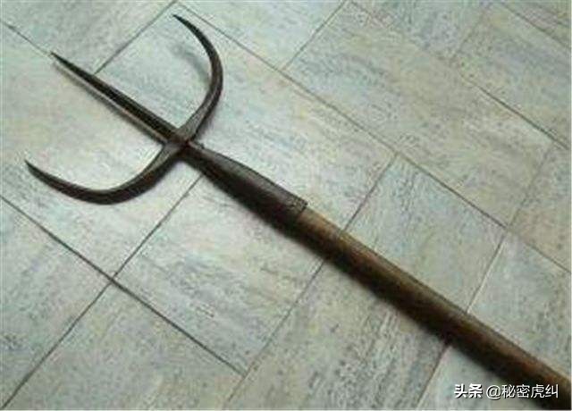 刀枪剑戟斧钺勾叉,刀枪剑戟斧钺钩叉镋棍