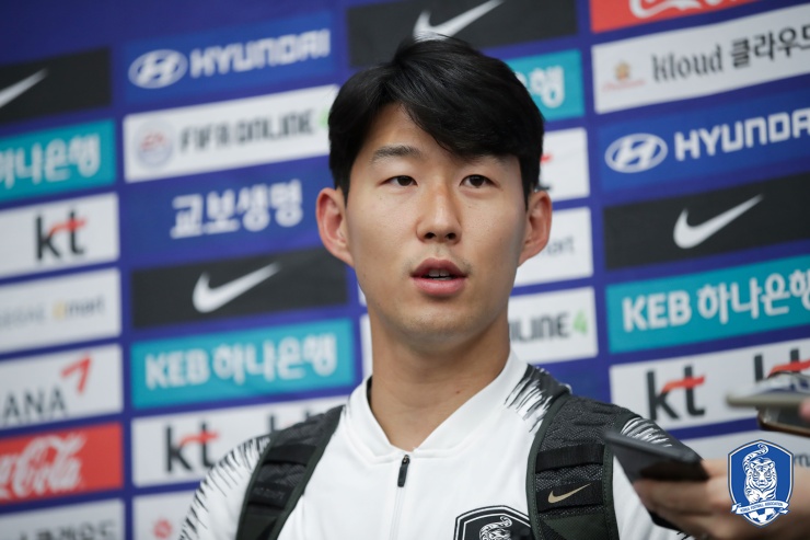 韩国队李刚仁黄喜灿孙兴慜,韩国队名单世预赛