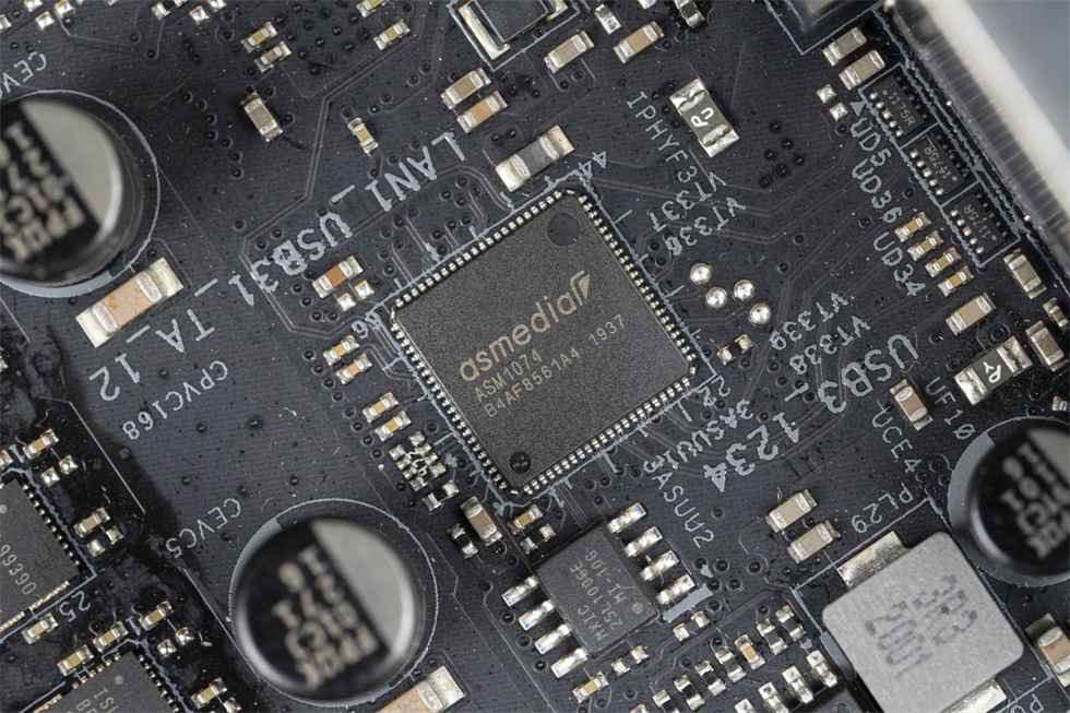 鍗庢搸z490aqua姘村喎瑁呮満,娣卞害瑙f瀽鍗庢搸z490