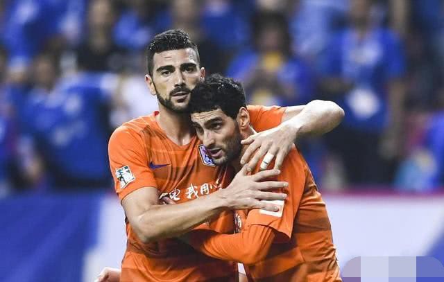 保利尼奥单刀搓射,保利尼奥大阪钢巴任意球