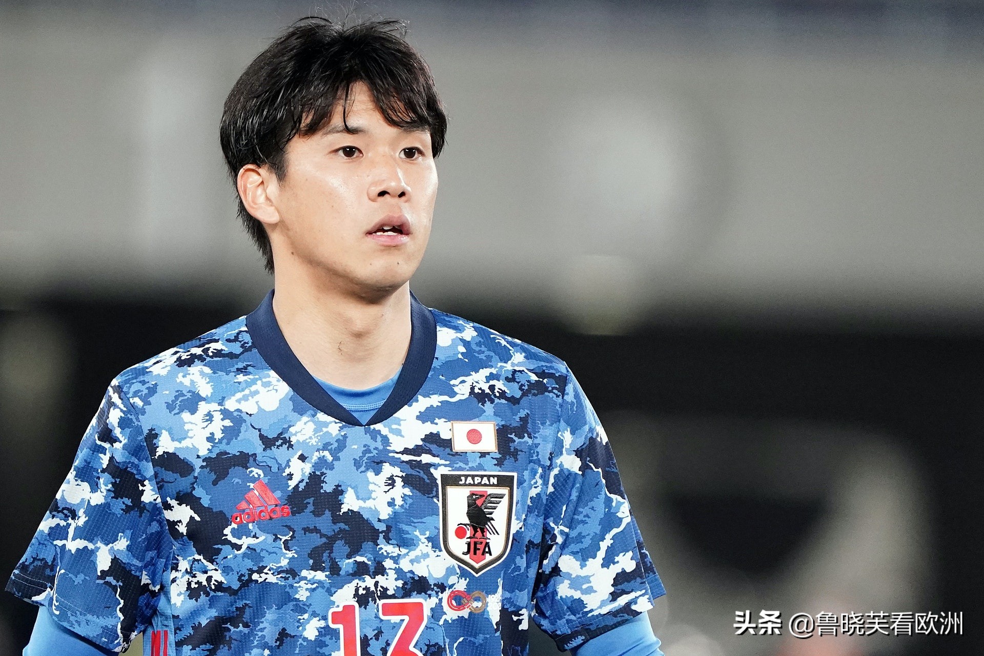 韩国和日本的足球队徽,韩国足球2019年队服