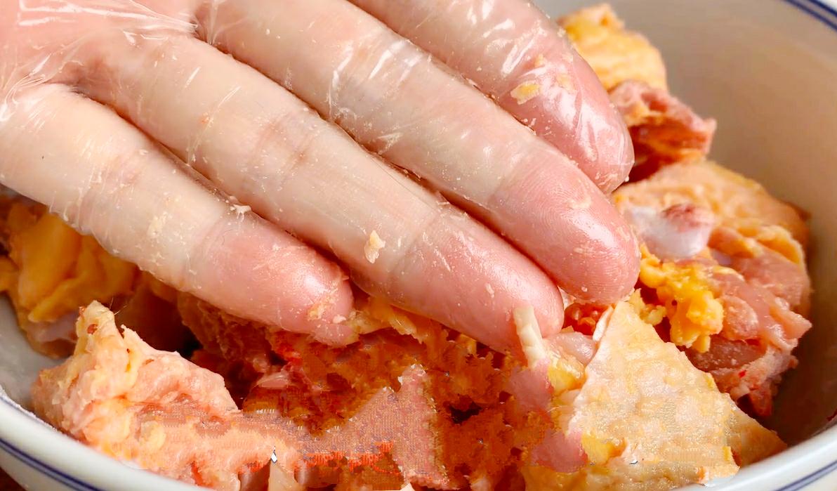 炖鸡肉切记不要焯水和直接下锅,鸡肉不焯水怎么炖好喝