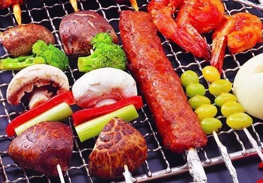 烤骆驼是迪拜的特色美食,运城烤骆驼哪里好吃