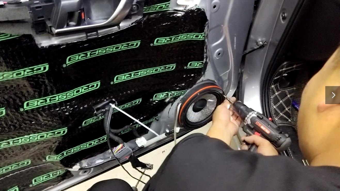 雅阁十代汽车音响改装沈阳,湛江十代雅阁汽车音响改装多少钱