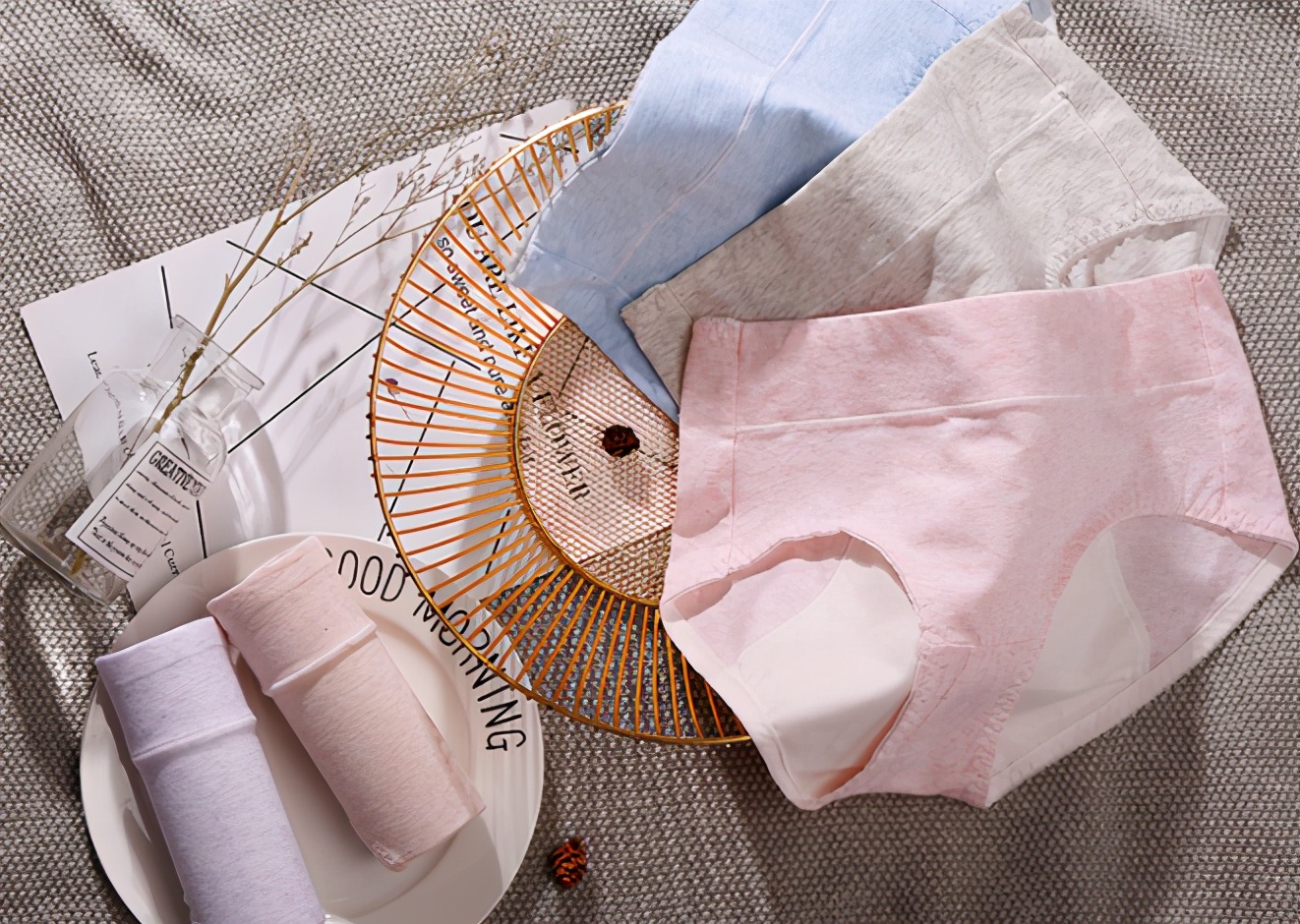 女性痛经被困扰,痛经怎么办教你一招轻松搞定