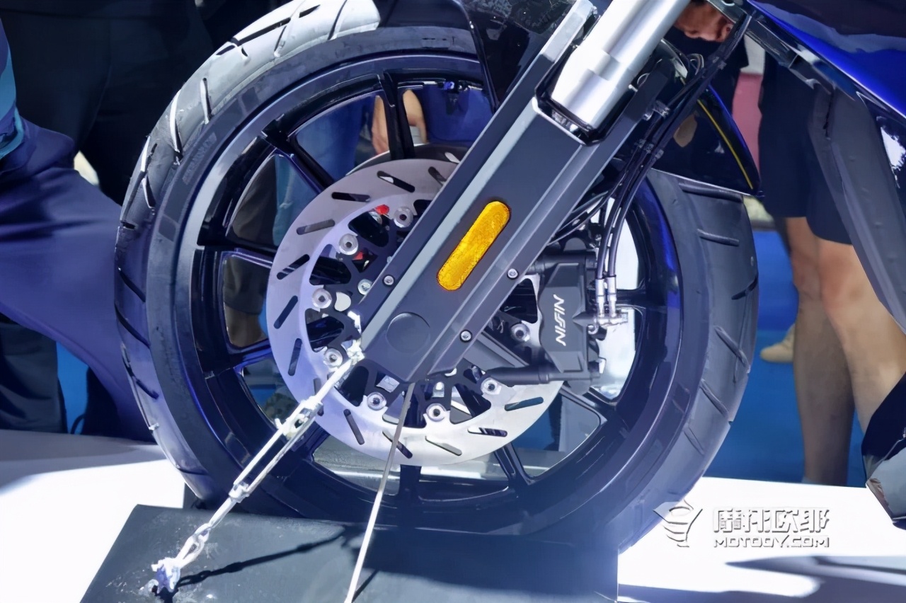 新款燎火700价格,2023款燎700