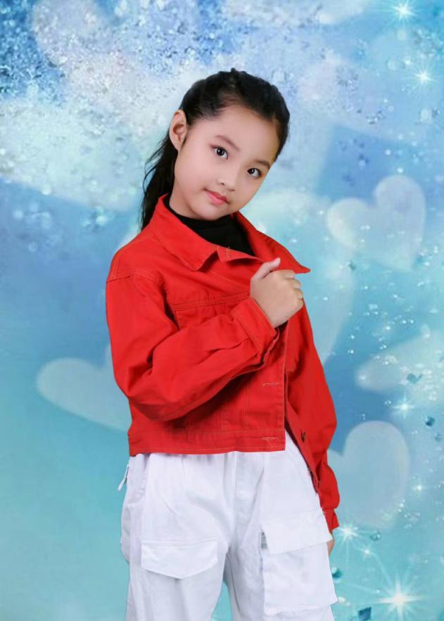 天空中飞翔的白鹭——蒋梦鹭，朝着自己梦想的方向翱翔