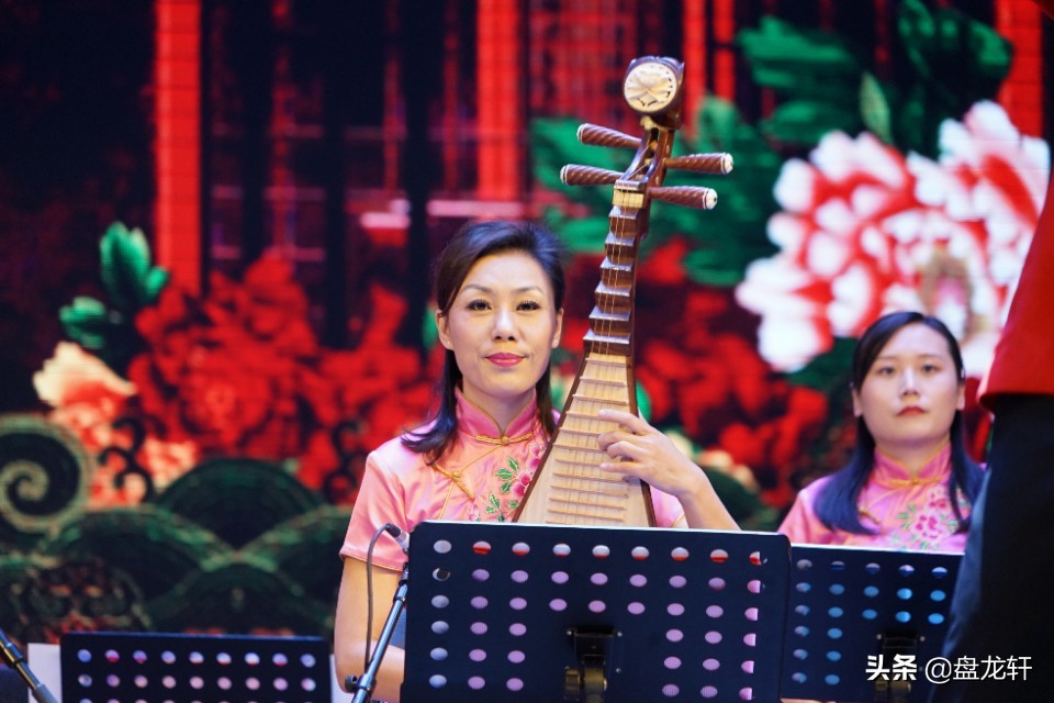 广东曲艺团演唱晚会,广东音乐曲艺团演唱会