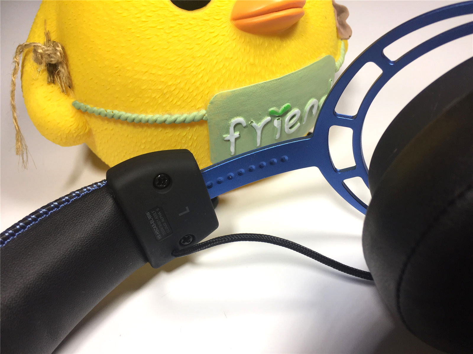 hyperx阿尔法无线版游戏耳机,hyperx阿尔法耳机