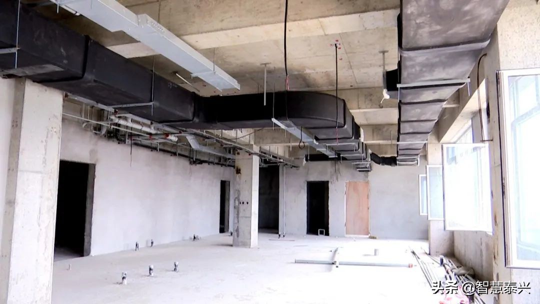 靓了，新中医院褪去外衣