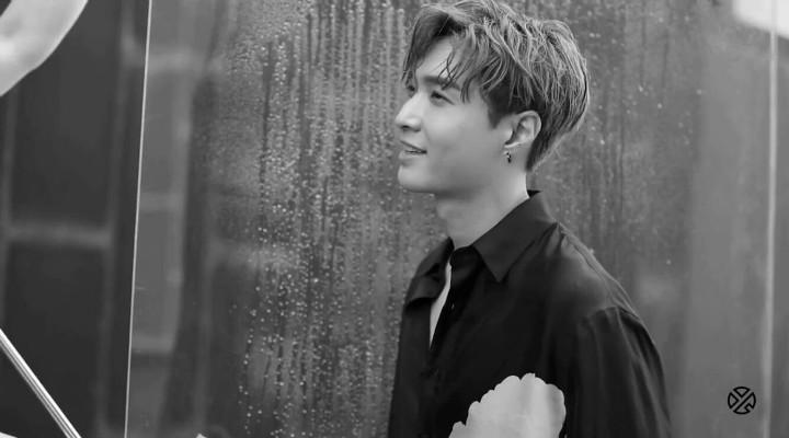 努力拼搏的张艺兴获得了不少认可,优秀的正能量偶像张艺兴