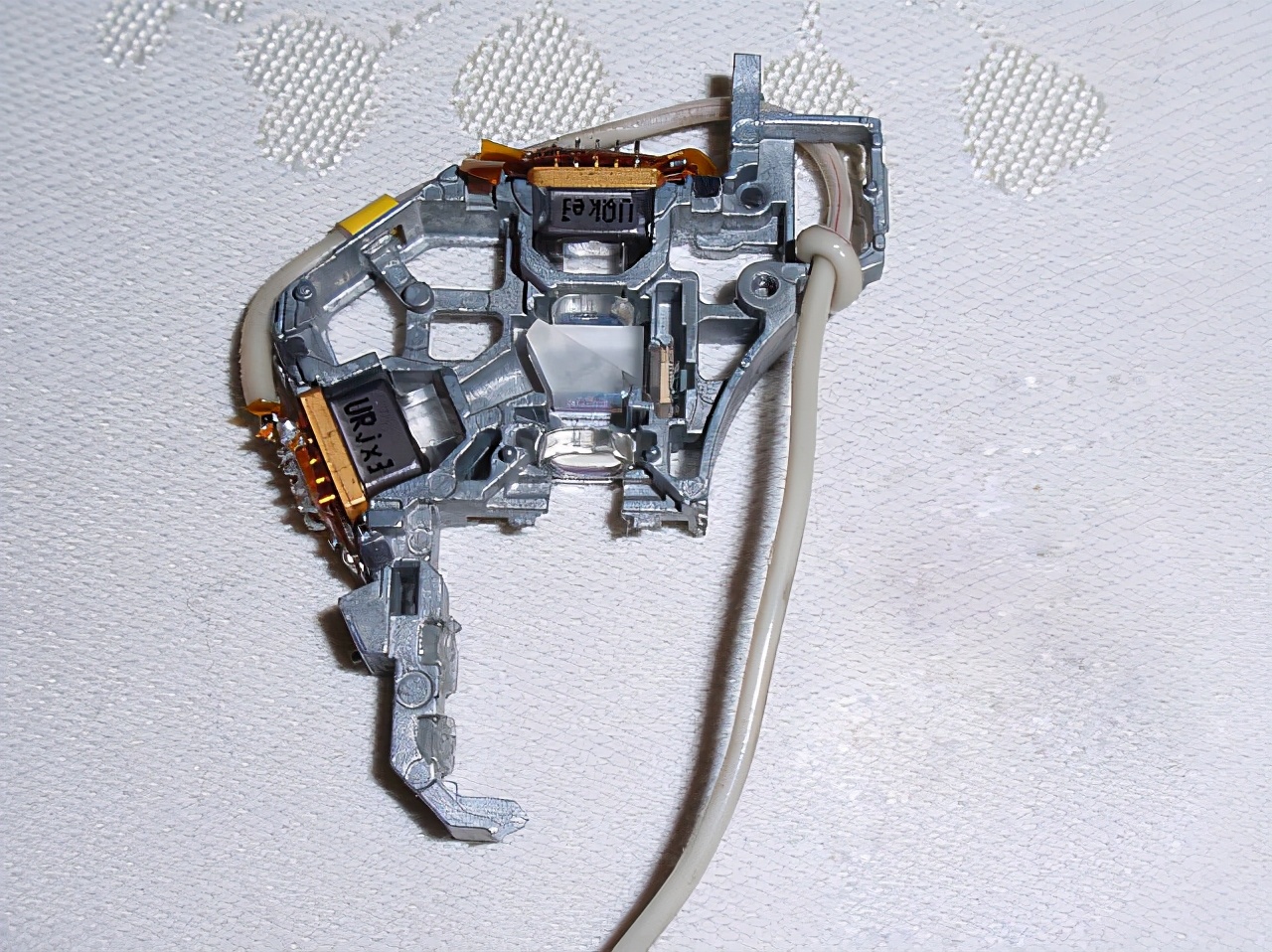 废旧DVD能干点啥,废旧dvd碟片怎么利用