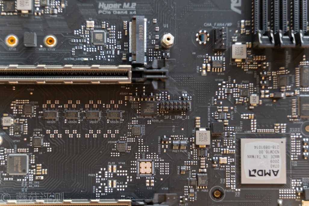 技嘉b550大雕主板评测,华擎x570太极雷蛇怎么样