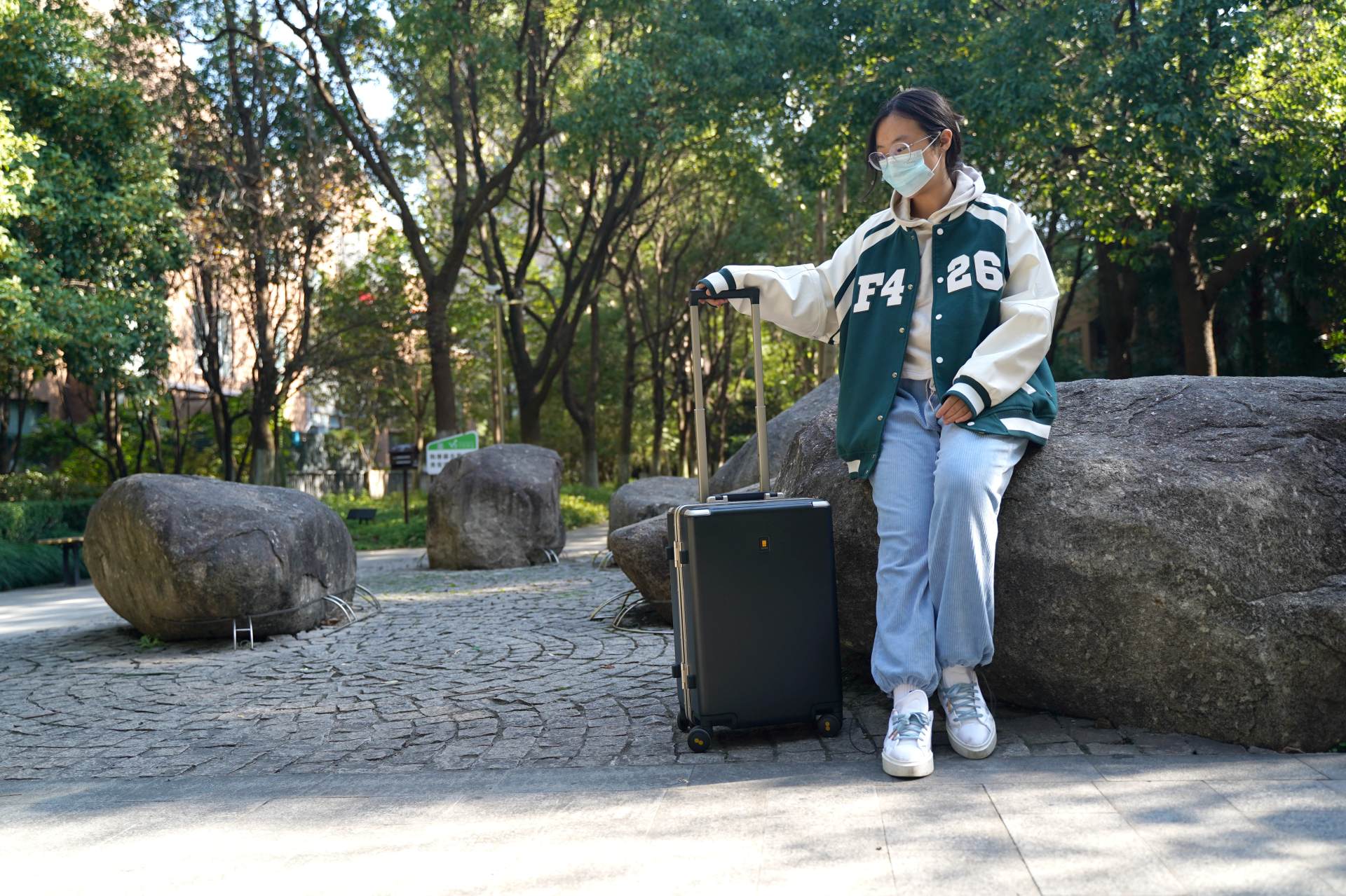 地平线8行李箱测评,地平线8号level8行李箱旅行拉杆箱