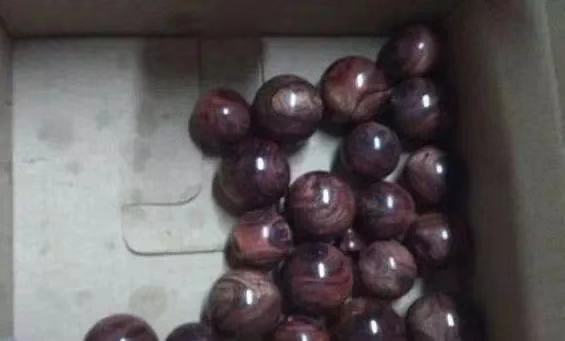 怎样分辨黄花梨和紫檀,怎么辨别海南黄花梨和缅甸黄花梨