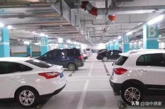 车被鞭炮炸伤了怎么索赔,车被鞭炮炸到车掉漆怎么赔偿