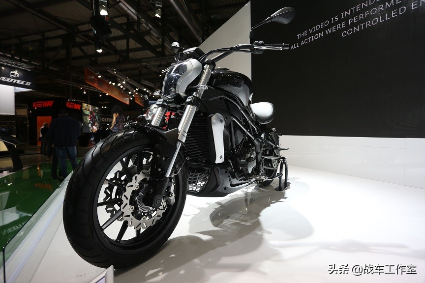 苍蓝猛兽登场是哪一集,贝纳利502c大灯苍蓝猛兽