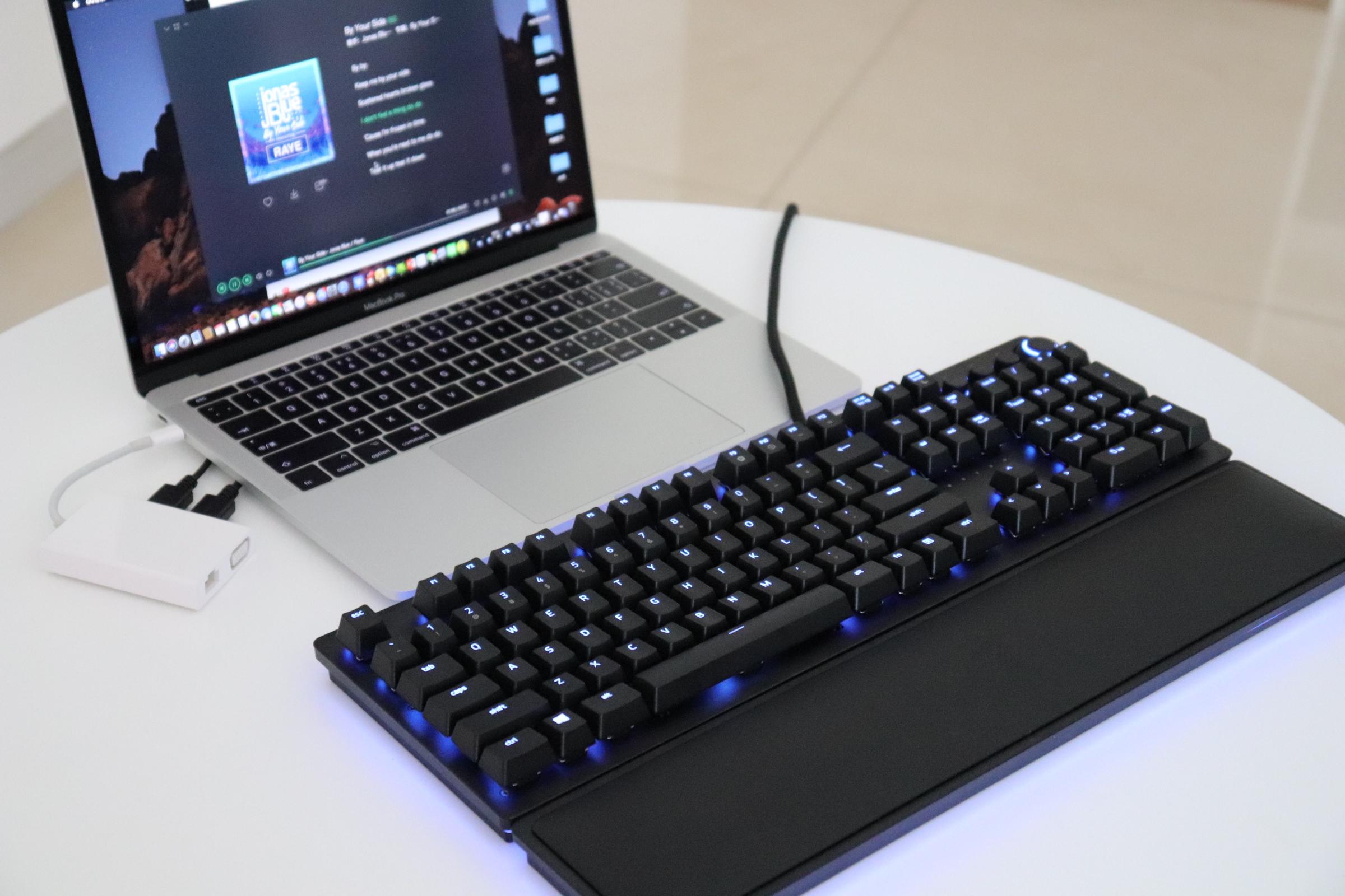 雷蛇光轴键盘的缺点和优点,雷蛇光轴键盘连续触发