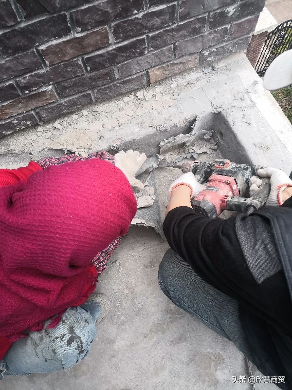 屋顶防水做完多长时间下雨没事,屋顶短期防水怎样最省钱