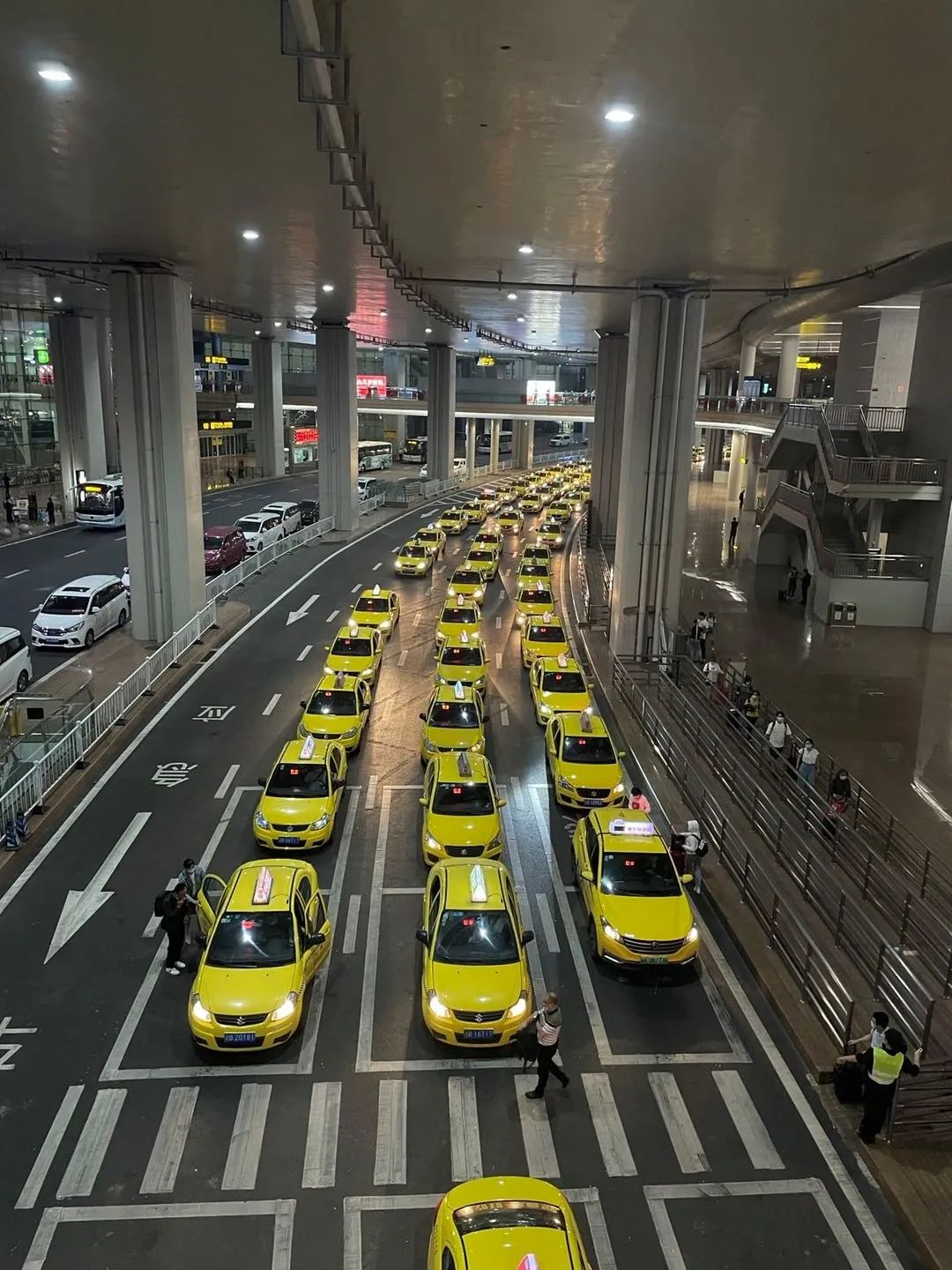 新一代宝马m4谍照曝光,驱车2000多公里回老家过程