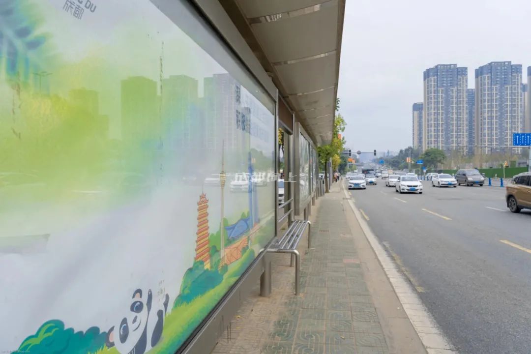 成都二圈层公交车对比,成都二圈层双流和龙泉谁更强