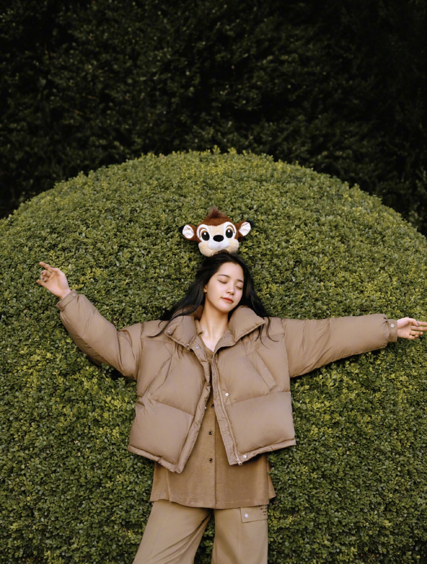 欧阳娜娜衣品升级,欧阳娜娜大胆穿搭美出新高度