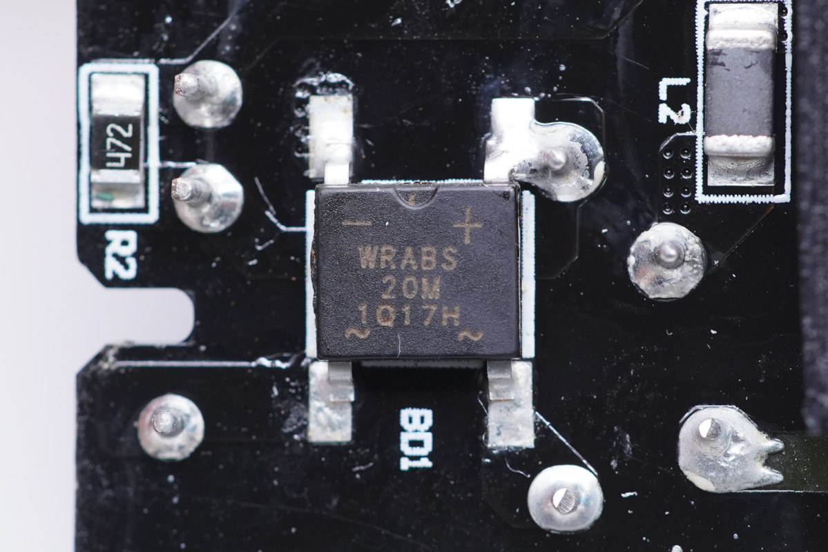 公牛快充多功能插座怎么样,插座一哥最新上市消息