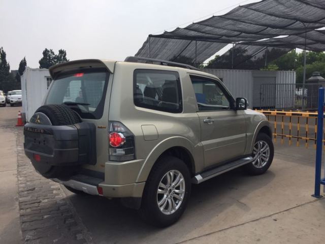 帕杰罗三门v87,天津港帕杰罗v87三门版最新价格