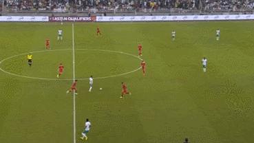 李铁谈世预赛无缘踢国足关键战,世预赛中国男足李铁赛后发布会