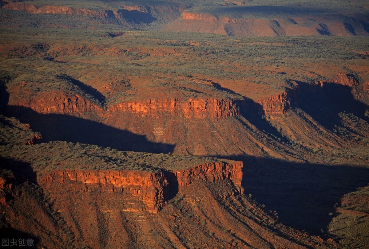 身份低微的采矿工程师,在国外却是炙手可热,甚至当上了总统