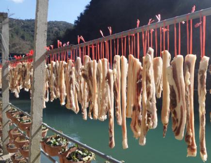 腊肉炒荷兰豆腊肉太咸咋办,做腊肉腊肉太咸了怎么办